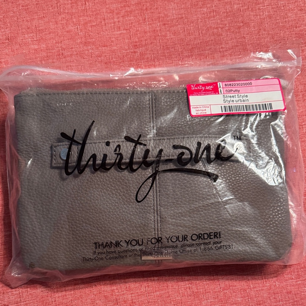 Thirty-One Jewell Crossbody